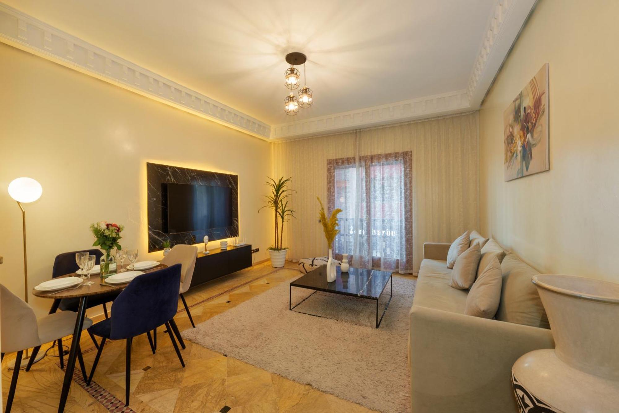 Appartement Haut Standing Gueliz Plaza Avec Vue Marrakesh Bagian luar foto